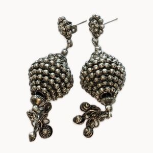 Vintage distressed silver dangling earrings